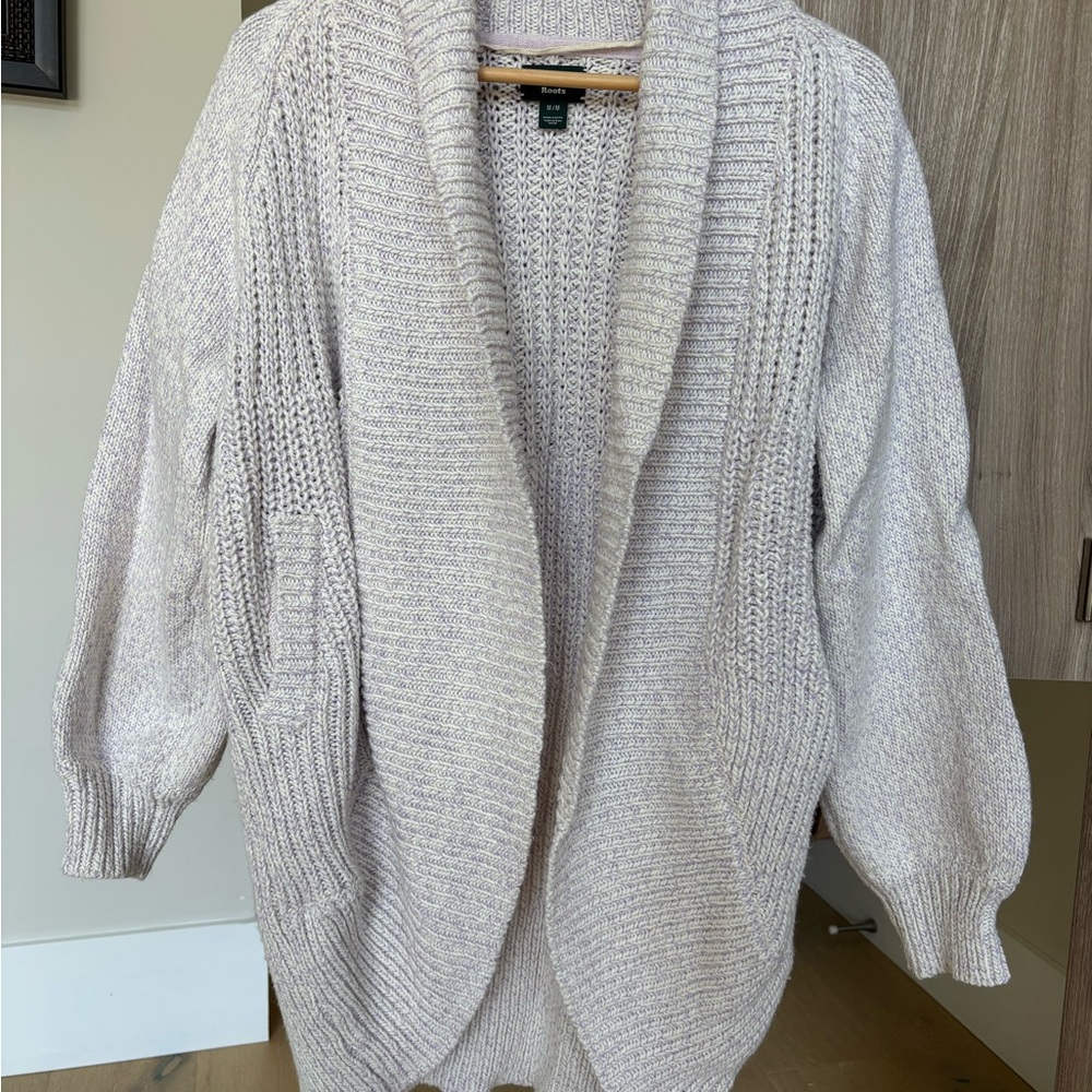 Roots Heathered Cream and Pastel Purple Cardigan Sweater